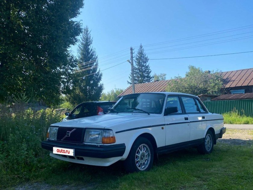 Volvo 240 gl