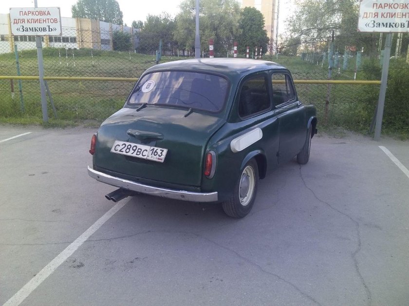 Запорожец в квартире