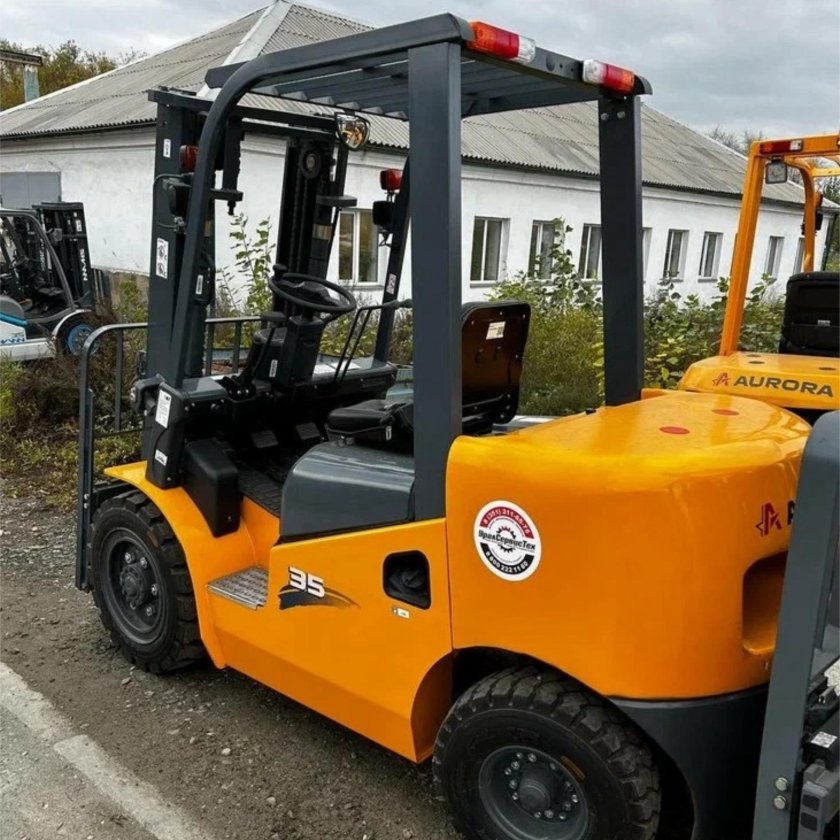 Автопогрузчик вилочный