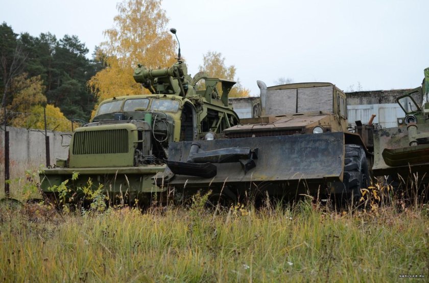 Заброшенная техника инженерных войск
