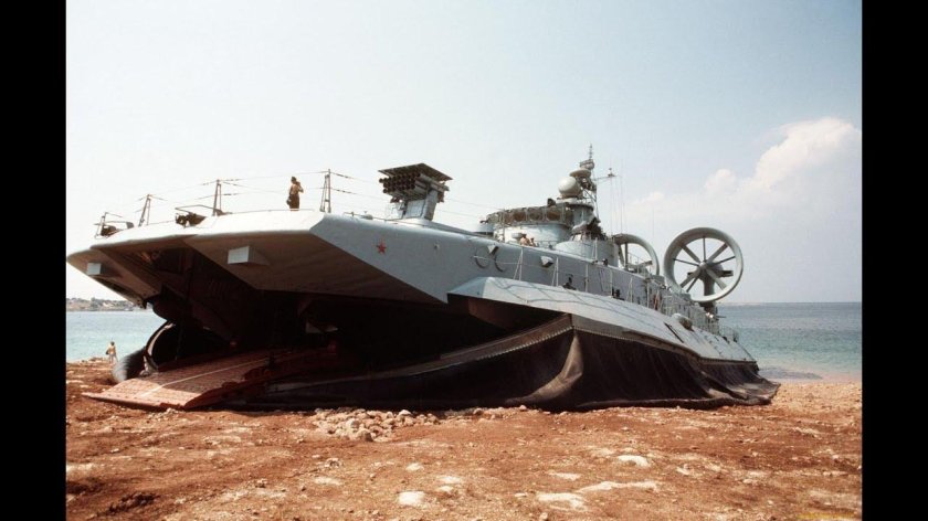 Проект 12322 ЗУБР