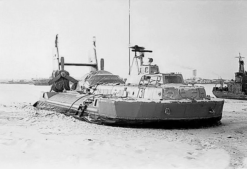 Катер на воздушной подушке 1205 Скат