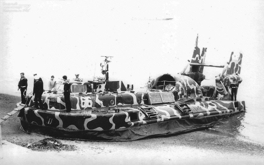 Десантные катера на воздушной подушке проекта 1205