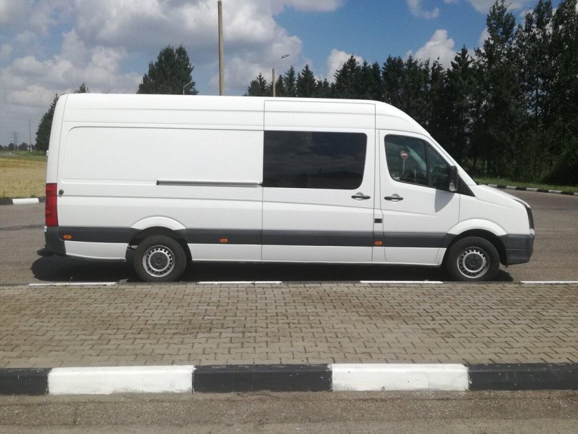 Цельнометаллические фургоны