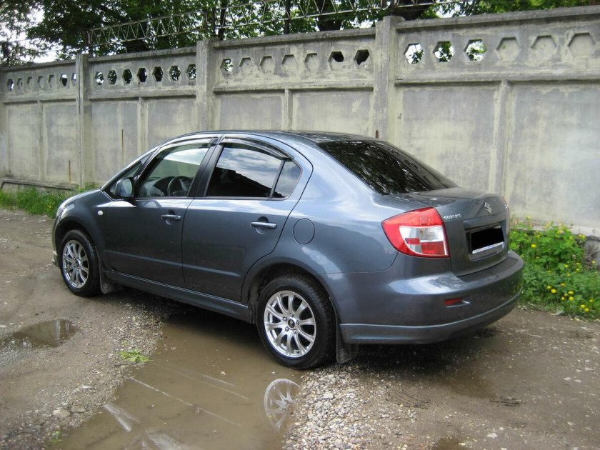 Suzuki sx4 2008 седан