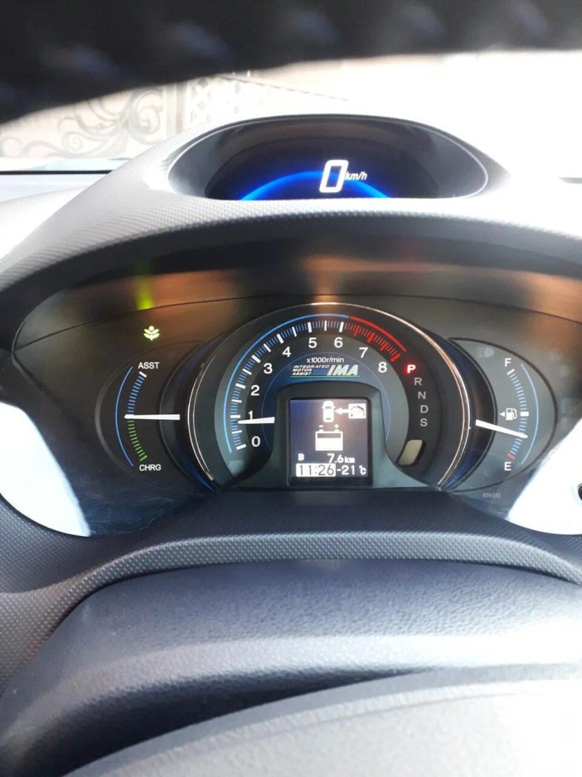 Хонда Инсайт спидометр