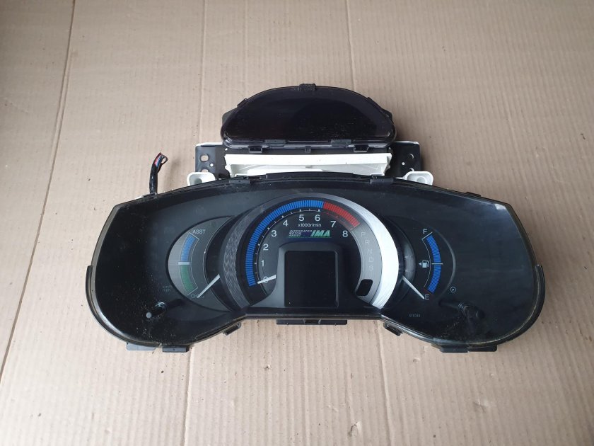 Щиток приборов