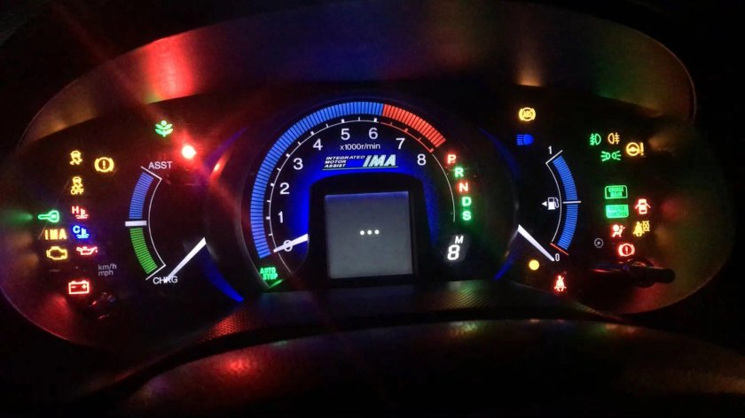 Хонда инсайт приборная панель