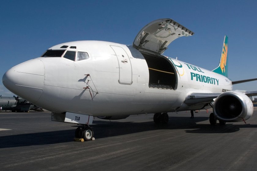 Самолет огурец