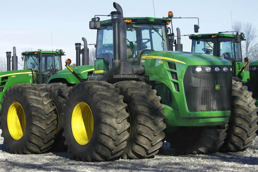 Джон Гир трактор