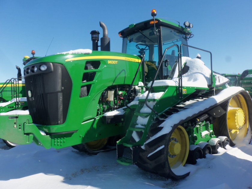 Джон дир трактор