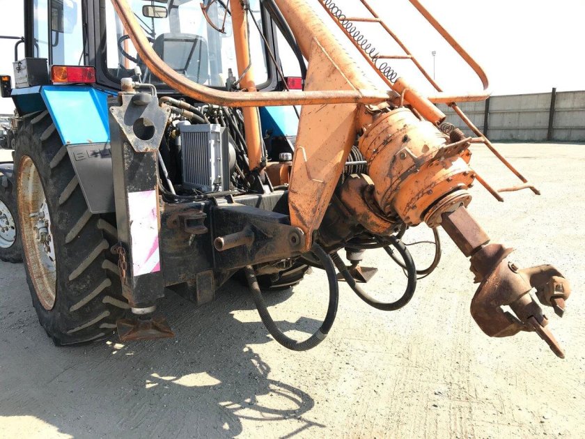 Ямобур БМ 205д