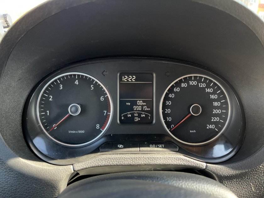 Фольксваген поло приборка механика