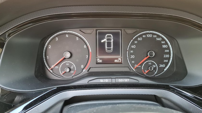 VW Polo 2021 панель