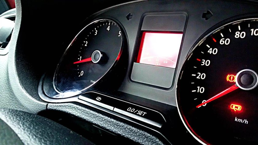 Приборная панель поло седан 2011