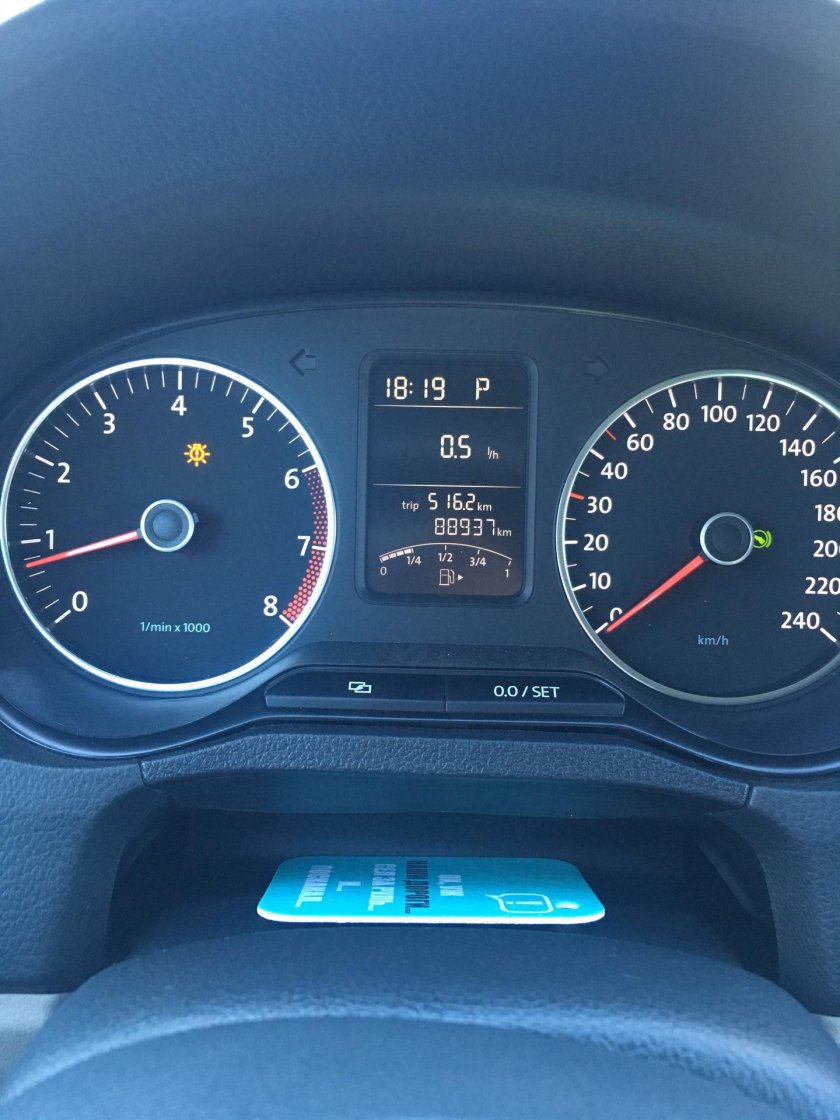 Приборная панель Фольксваген поло