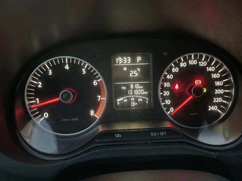 Фольксваген поло приборка механика