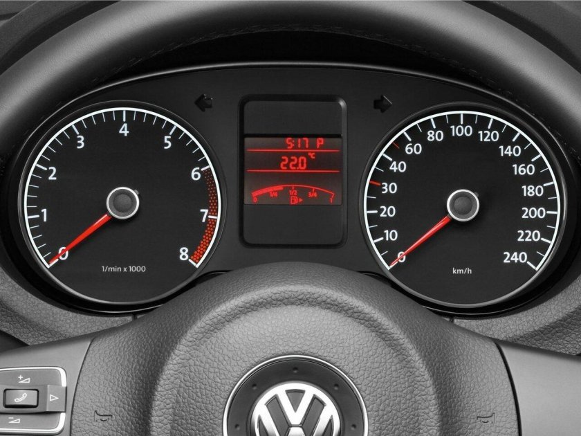 Приборная панель Фольксваген поло 2013