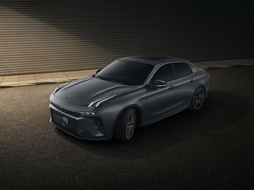 Lynk co седан