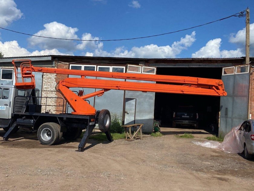 Автовышка зил