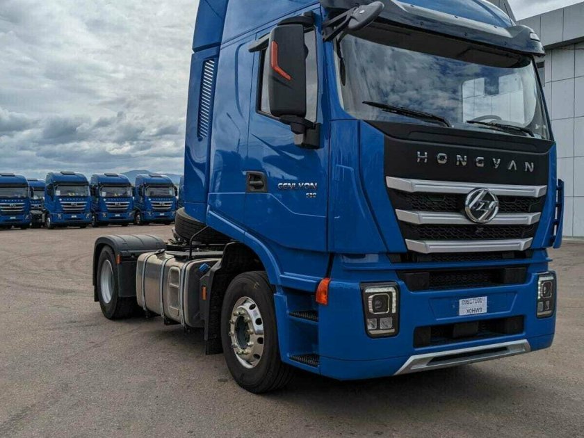 Донг фенг тягач 2023