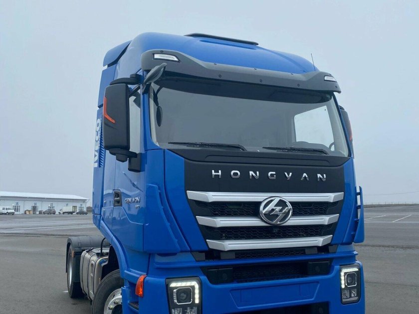 Тягач ивеко