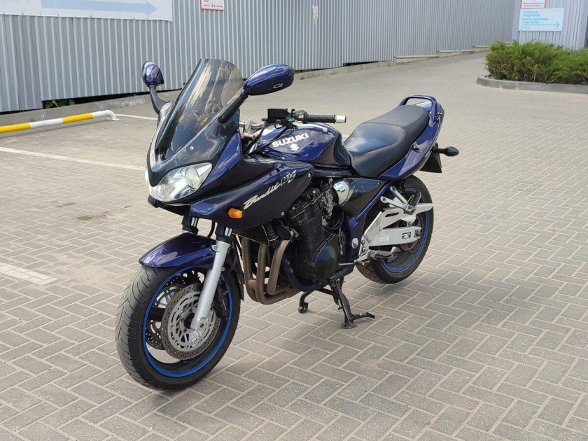 Suzuki gsf1200s Bandit