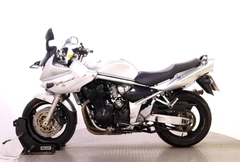 Suzuki bandit 1200s