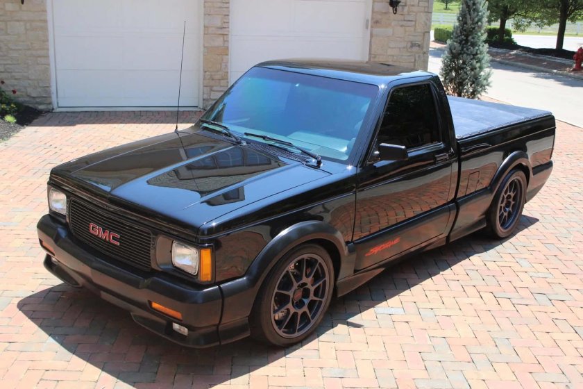 GMC Syclone 2023