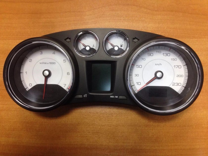 Индикаторы белой приборки Пежо 308