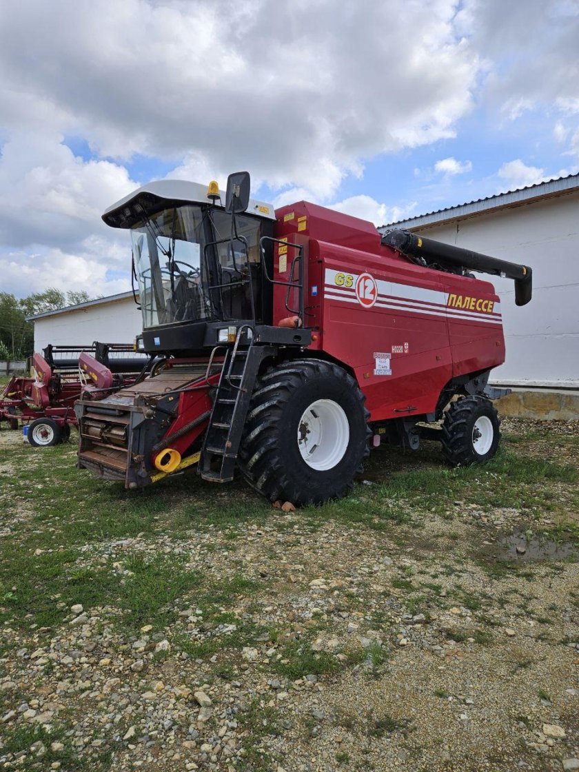 Комбайн гомсельмаш