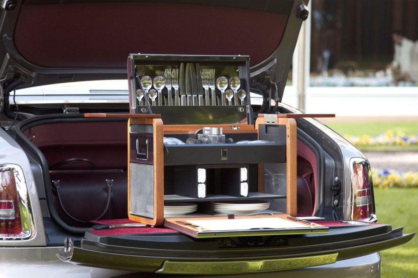 Rolls Royce Boat Tail багажник