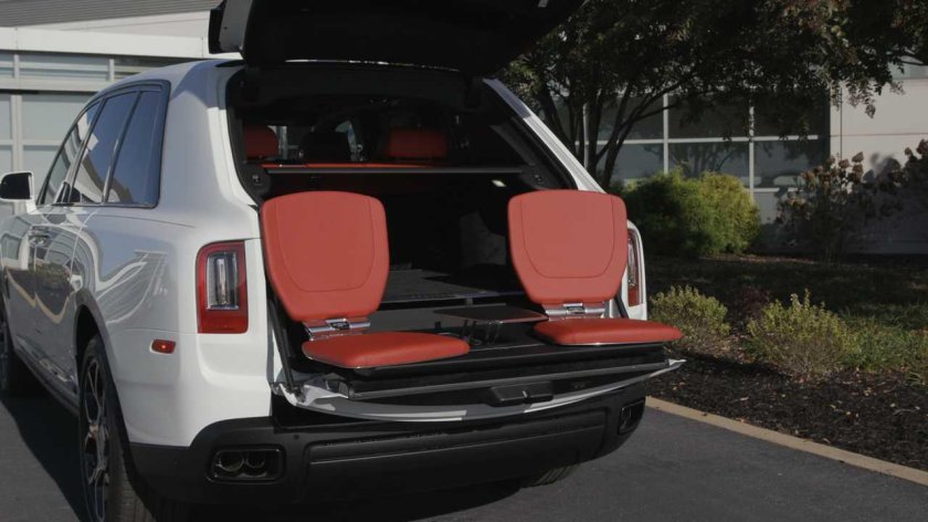 Роллс Ройс Куллинан багажник