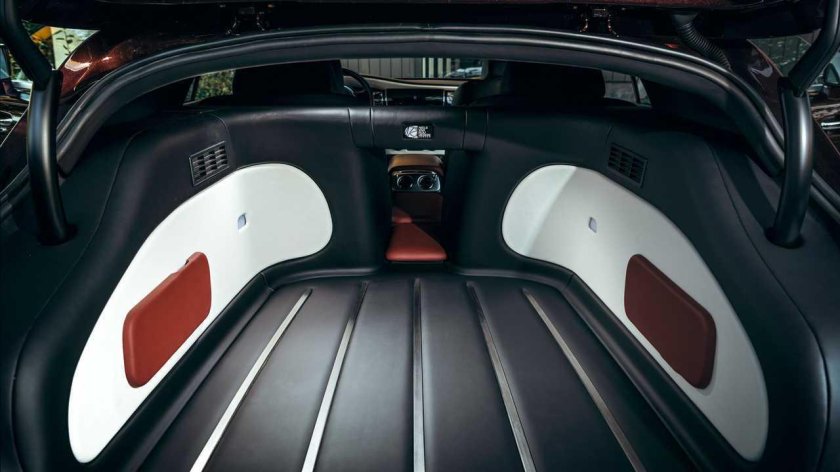 Rolls Royce Silver Spectre shooting Brake