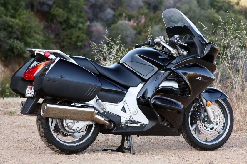 Honda st1300