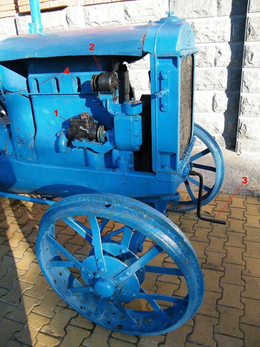 ХТЗ 15 30 трактор