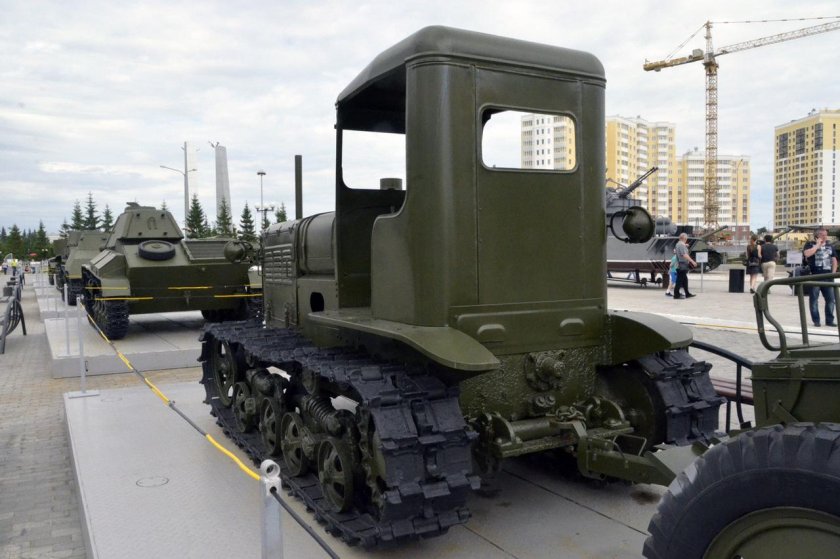 СТЗ-3 трактор