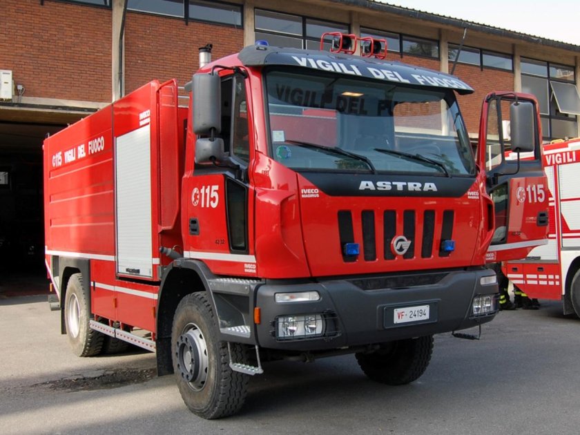 Ивеко Астра hd8