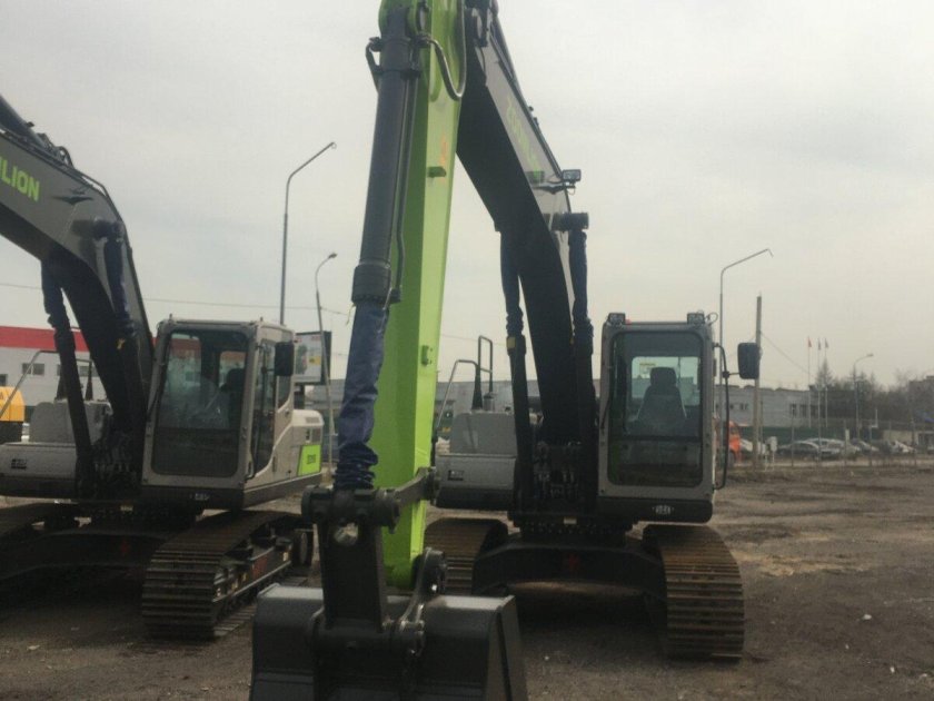 Экскаватор zoomlion