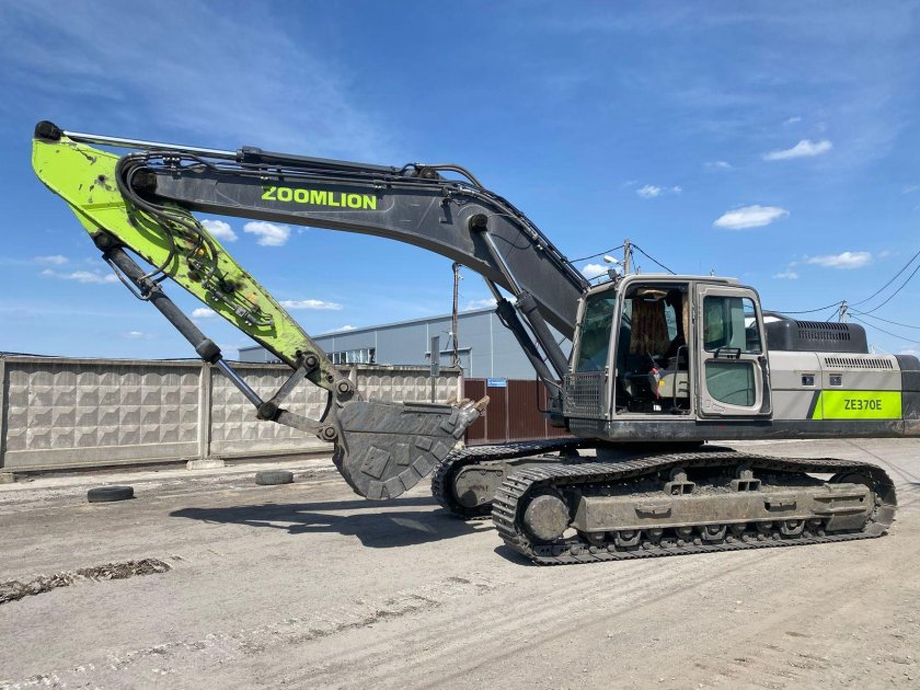 Гусеничные экскаваторы