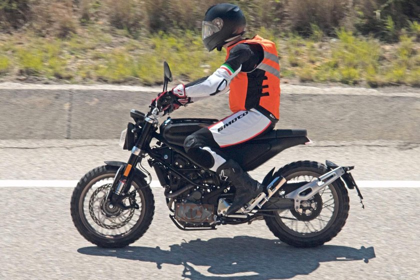 Хускварна Свартпилен 401