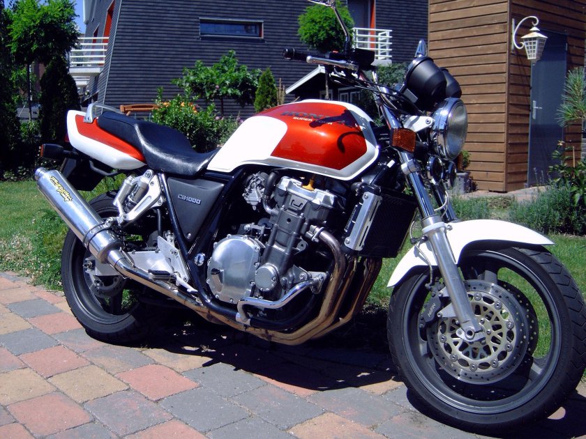 Honda CB 1000
