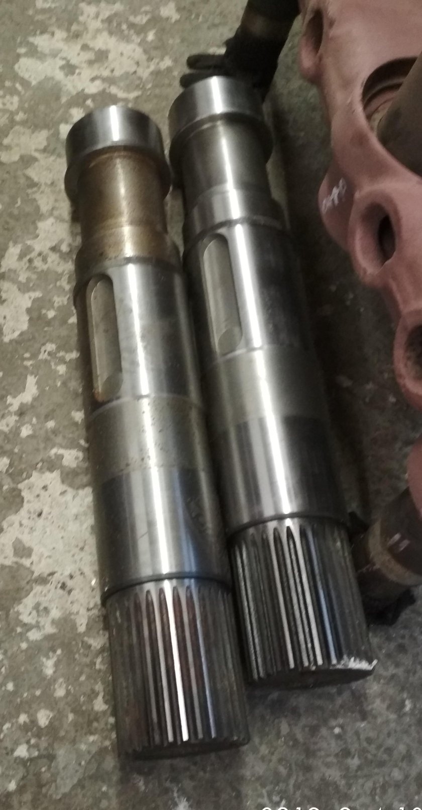 Роторный гидромотор на ЛП 19 на пинцет