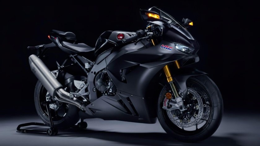 Honda cbr 1000 rr r fireblade