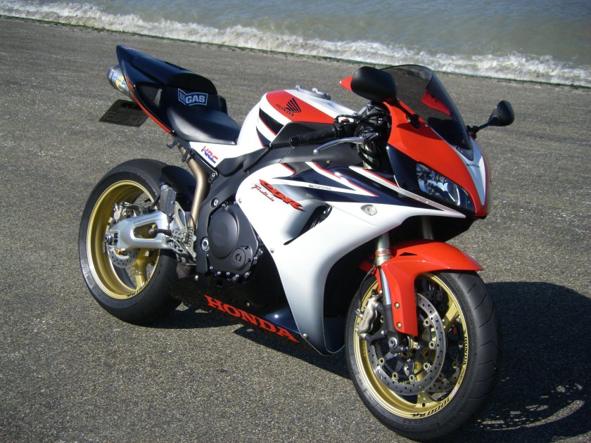 Honda cbr1000rr Fireblade