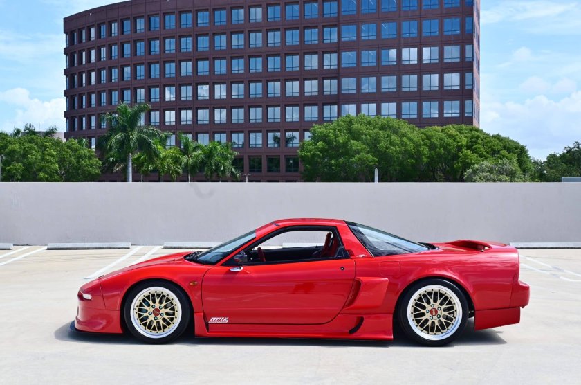 Honda NSX Red