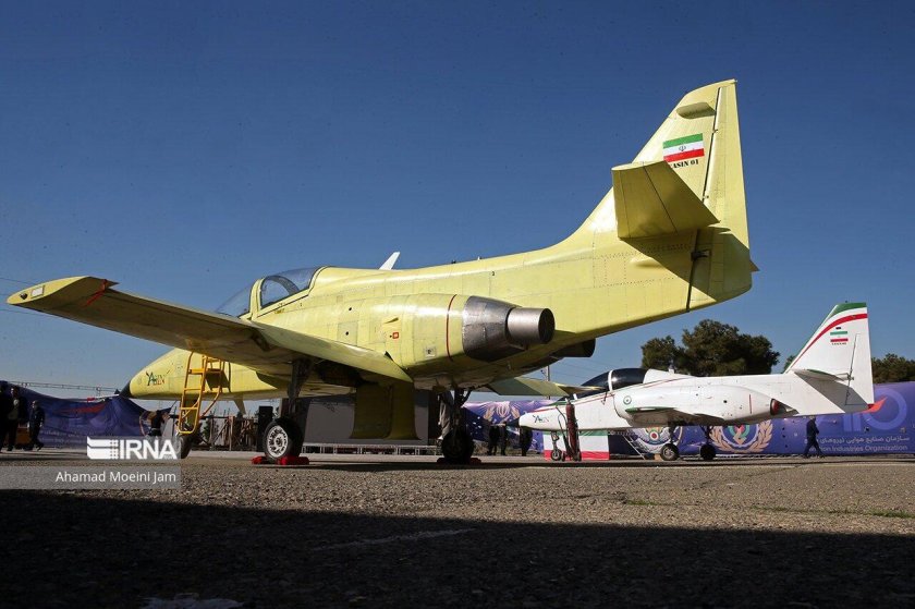 Учебный самолет