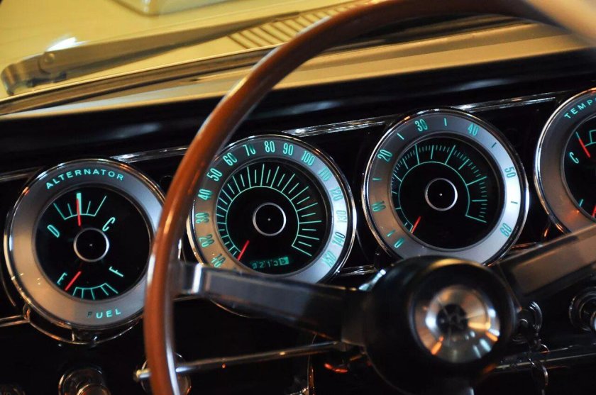 Dodge Charger 1969 Interior