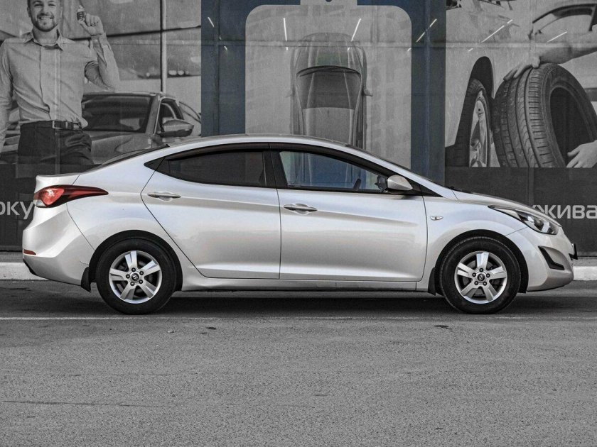 Hyundai elantra v md