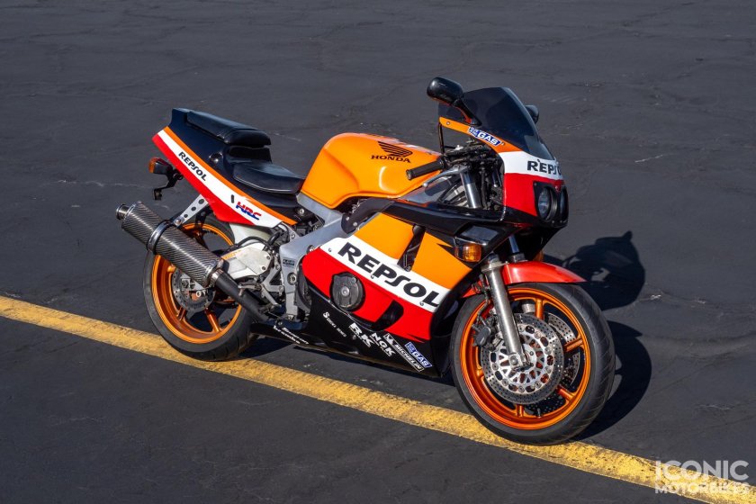 Honda 400 RR